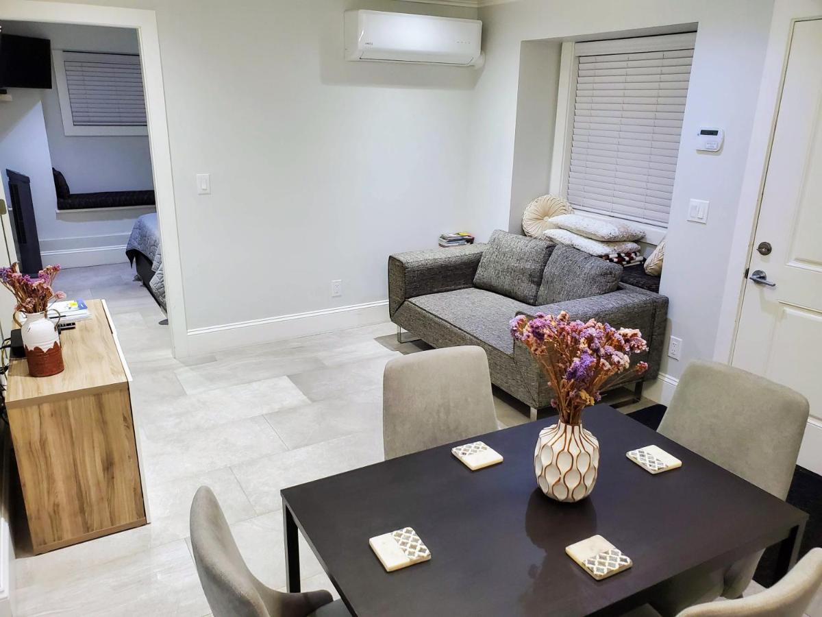 New Urban Modern Main Street House Villa แวนคูเวอร์ ภายนอก รูปภาพ