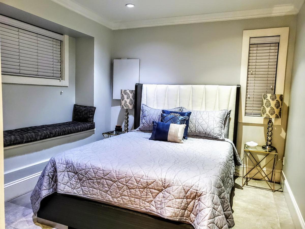 New Urban Modern Main Street House Villa แวนคูเวอร์ ภายนอก รูปภาพ