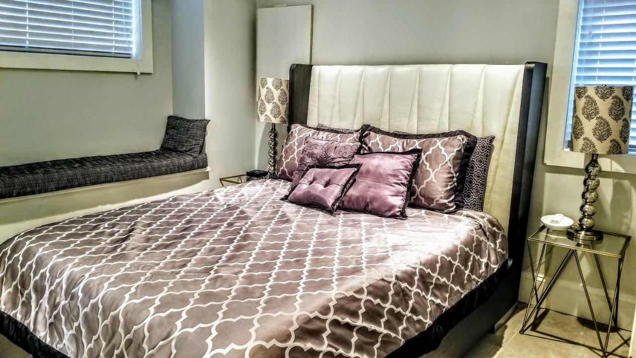 New Urban Modern Main Street House Villa แวนคูเวอร์ ภายนอก รูปภาพ